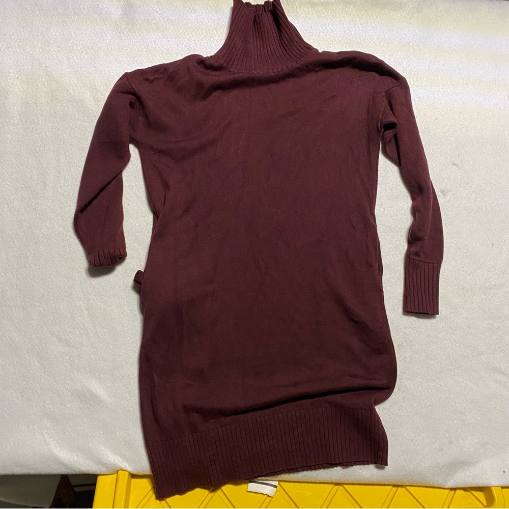 Lululemon Softer Still Dress Garnet Cashlu Knit Thumbholes 8